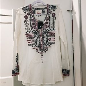 Johnny Was top/cover up